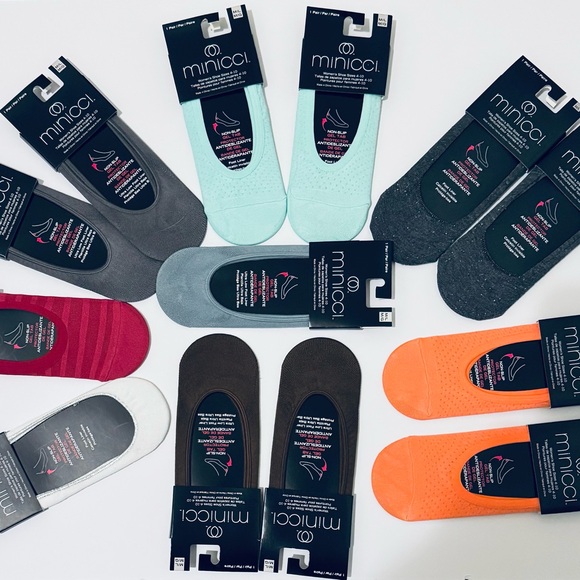 Minicci Women's Red Non-Slip Socks - Picture 2 of 3